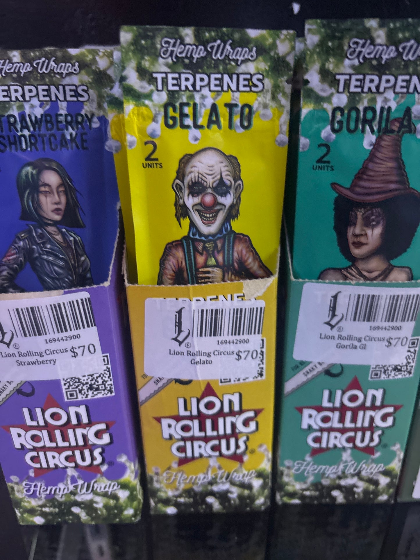 Blunt Lion Rolling Circus